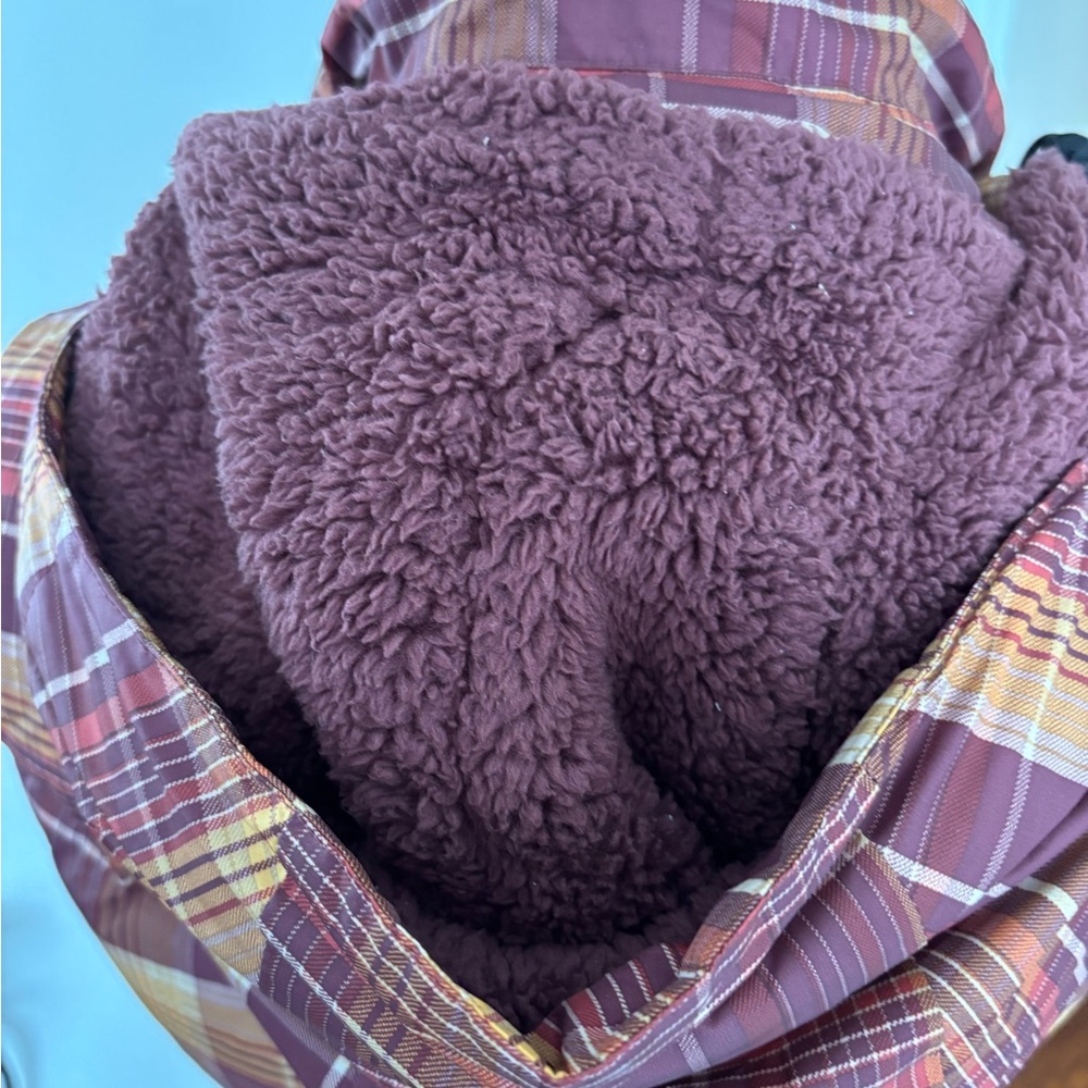 Patagonia Plaid Hooded Vest - Burgundy and Tan - Picture 8 of 13